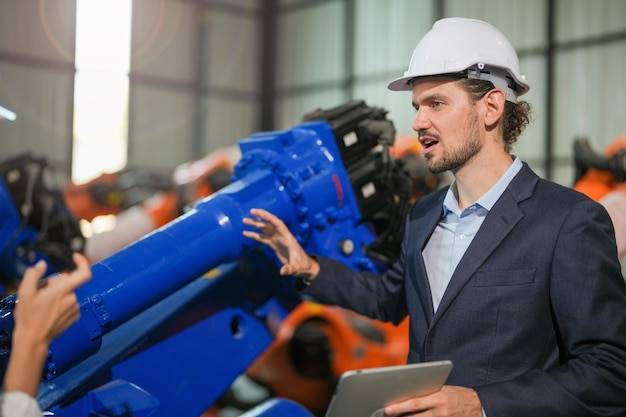 Ile zarabia mechanik automatyki przemysłowej w Polsce?