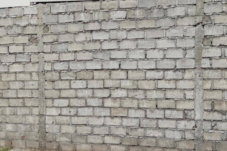 Ile kosztuje metr muru z bloczka betonowego?