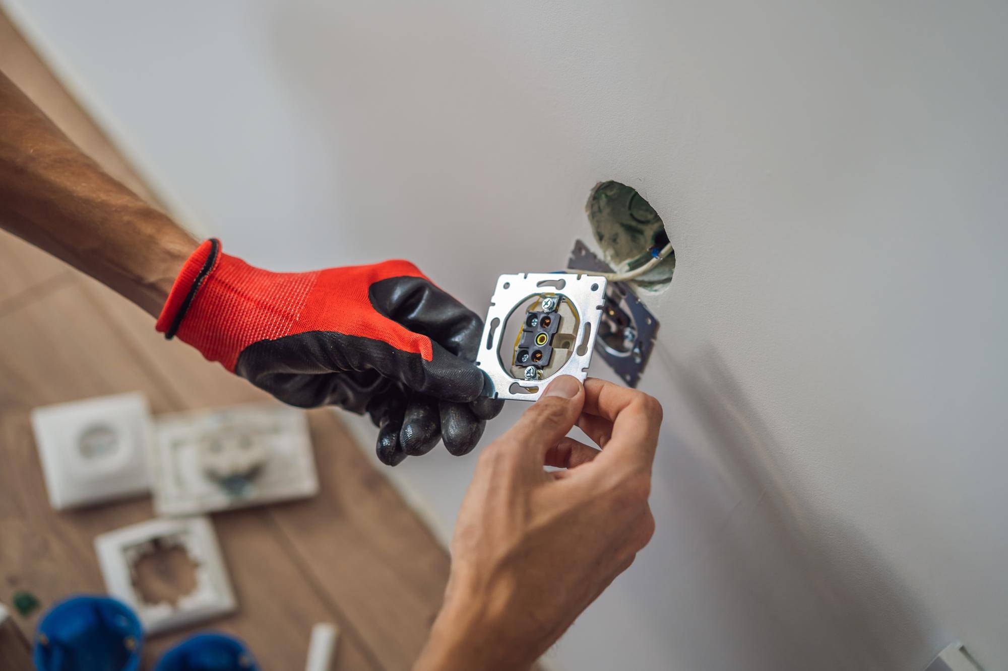 Sprawdzanie instalacji elektrycznej na czym polega i dlaczego jest ważne?